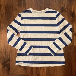 NEW! NAVY BLUE and WHITE Striped Long Sleeve Shirt. LARGE.l
